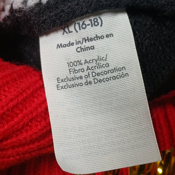 Women's XL Christmas Holiday Ugly Sweater Bull Dog “ It’s been a ruff year” - Picture 12 of 12